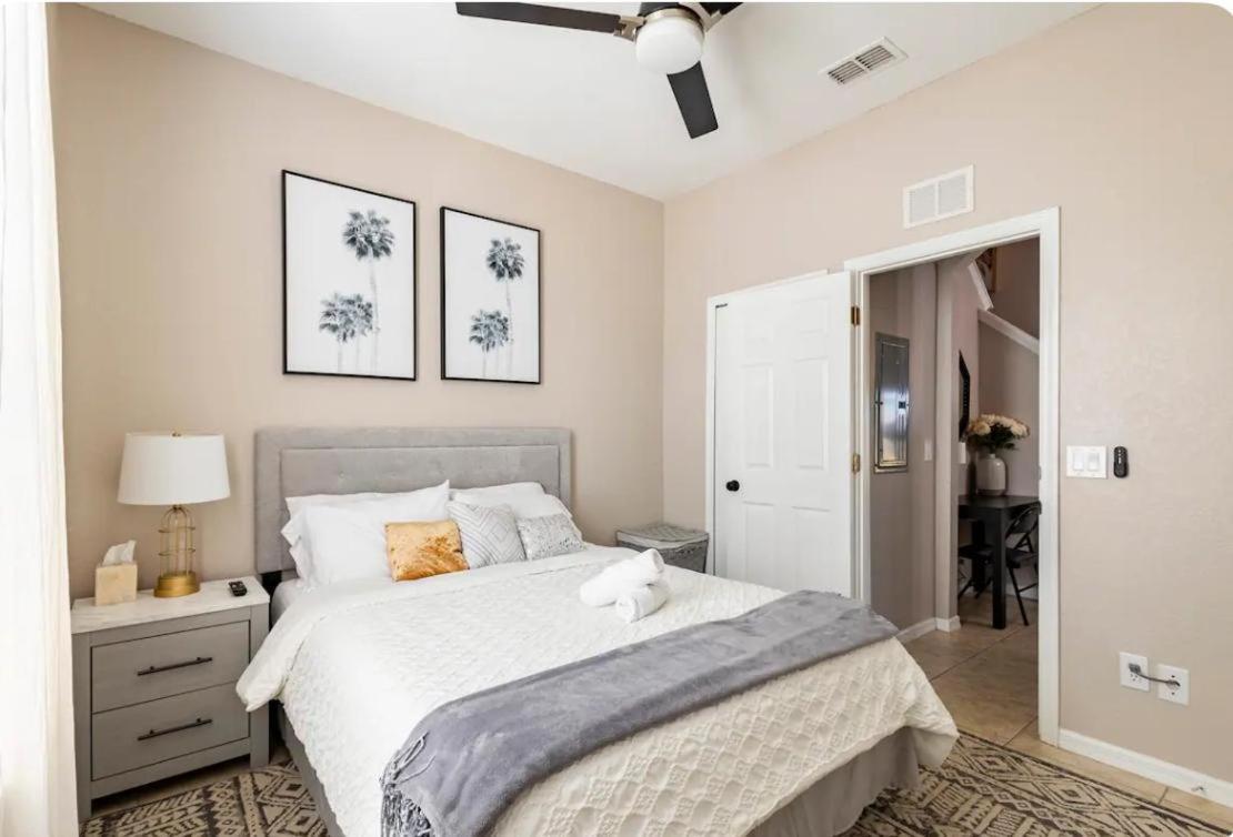 Resort With Lazy River Townhome Davenport Bagian luar foto